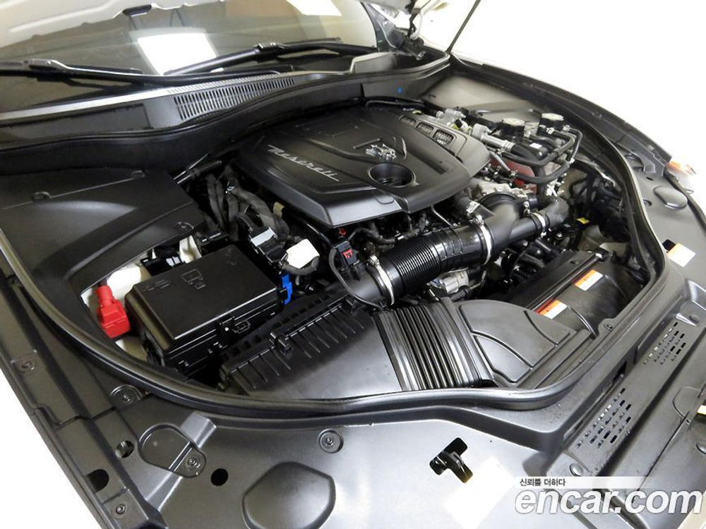 Maserati Levante 2.0 GT AWD (04.2022)