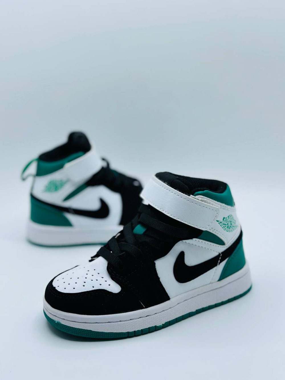 Детские кроссовки Nike Air Jordan High