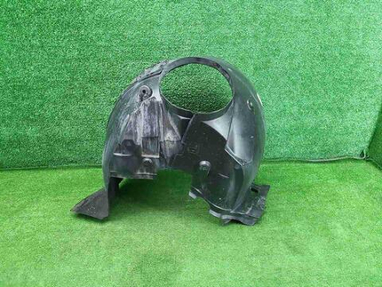 Подкрылок передний правый Mercedes V w447 (14-нв)