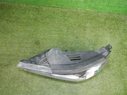 Фара габаритная левая Hyundai Santa Fe 4 TM (2018-2021) LED