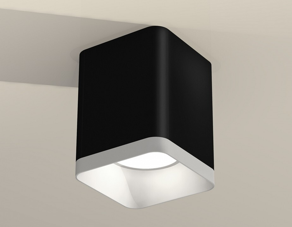 Накладной светильник Ambrella Light XS XS7813001