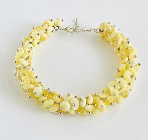 Браслет из янтаря натуральный. Женский браслет из натуральных камней