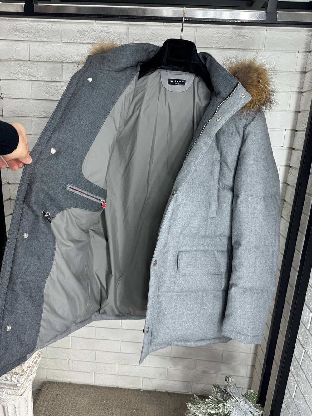 Кашемировый пуховик Kiton