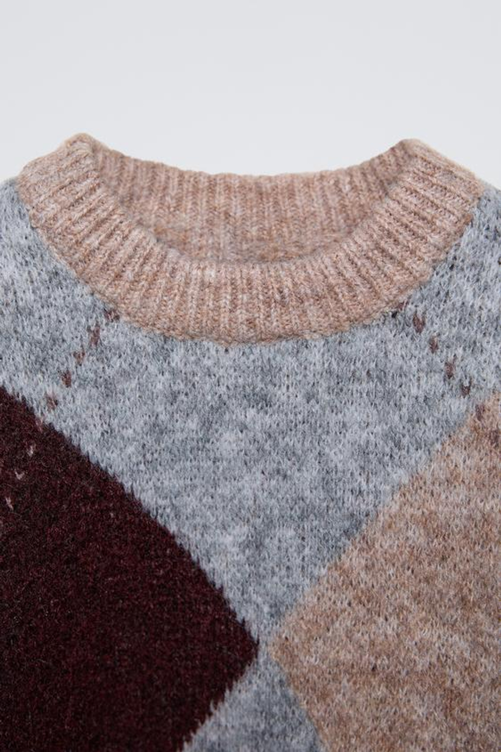 ZARA СВИТЕР С УЗОРОМ «РОМБЫ», ГРАНАТОВЫЙ