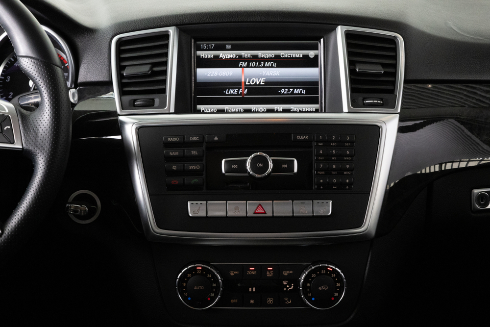 Mercedes-Benz M-Class, 2012 год