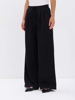 Широкие демисезонные брюки-палаццо со складками