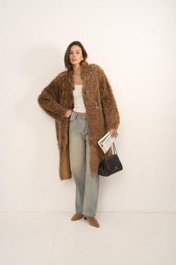 Двустороннее пальто-дубленка Tigrado