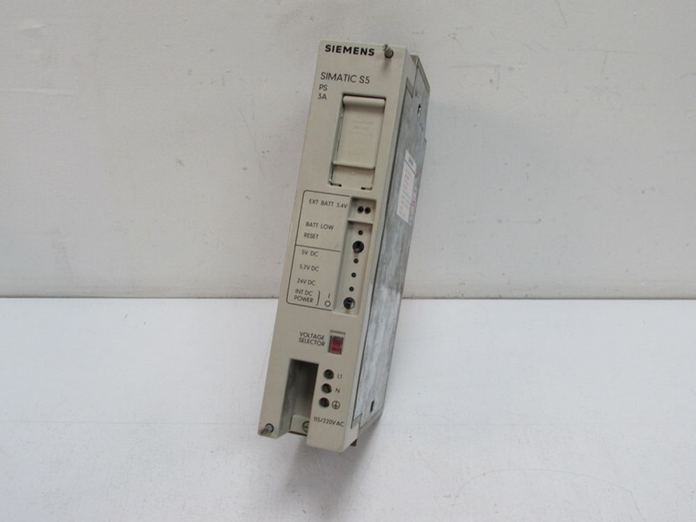 SIEMENS 6ES5 951-7LB14 DIN 41752 E220 G5/3WRGD