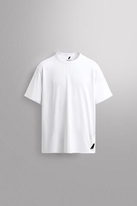 ZARA ФУТБОЛКА ИЗ ВЫСОКОТЕХНОЛОГИЧНОЙ СМЕСИ ХЛОПКА, БЕЛЫЙ