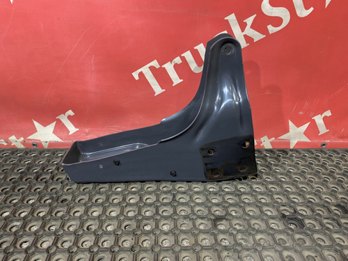 Кронштейн замка кабины правый