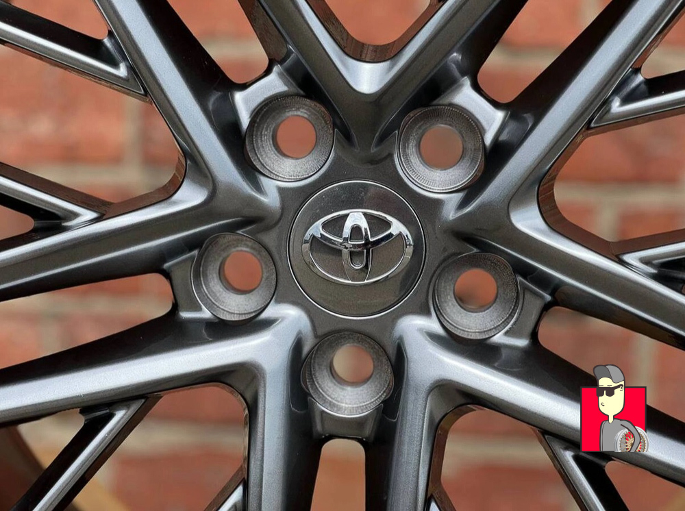 Комплект дисков Toyota 19x8 et35 5x114.3