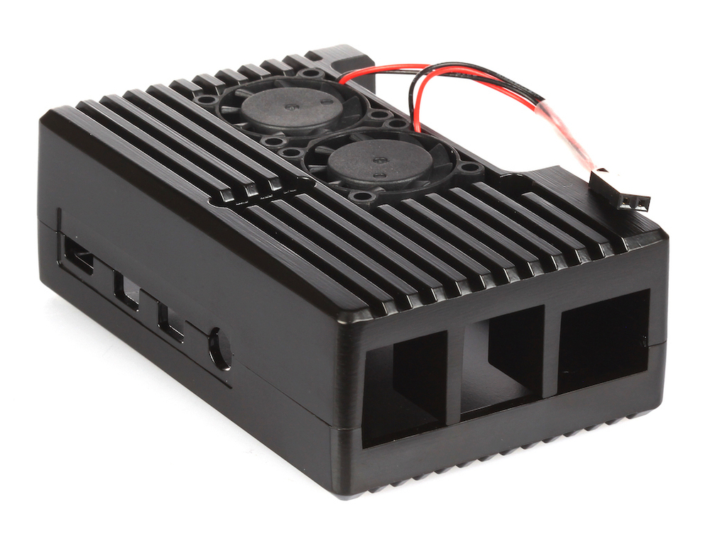 Корпус  Qumo RS021