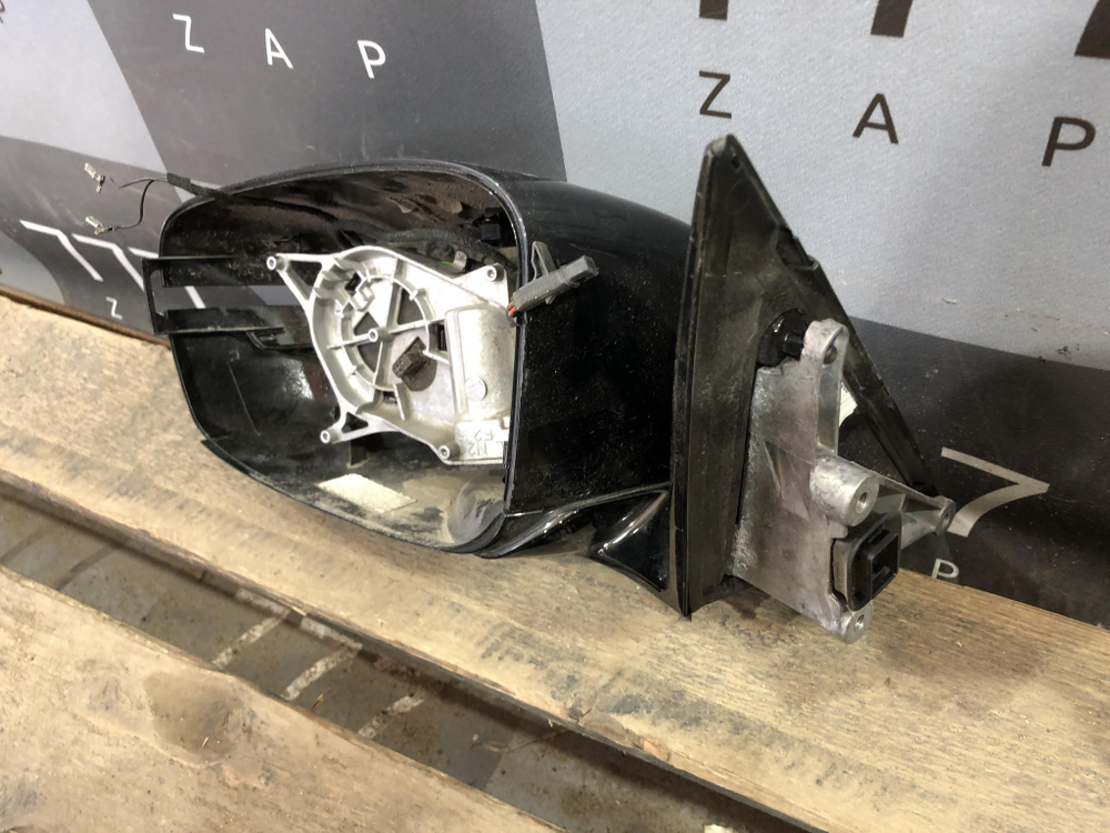 Зеркало левое BMW 5-Series (G30) 16-21 Б/У Оригинал F0184101U668B