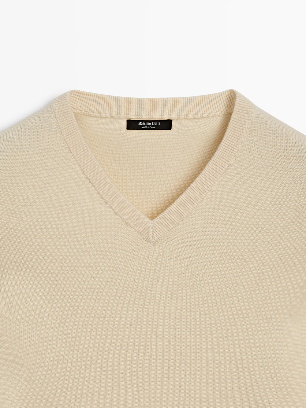 Massimo Dutti Вязаный свитер с V-образным вырезом, ванильный