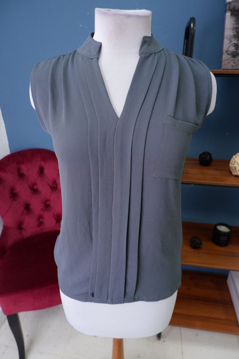 Рубашка однотонная 42-44 размер