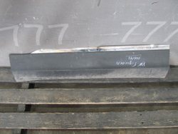 Накладка передний двери  левая Volkswagen Tiguan 2 16-нв Б/У Оригинал 5NA854939N