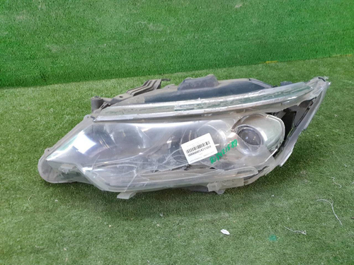 Битая Фара левая Toyota Camry XV50 (2017-2018) LED