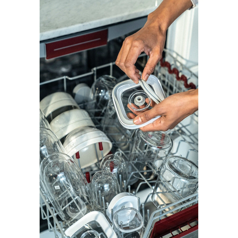 Zwilling Пластиковый контейнер Fresh&Save Cube 4S 1,7 л серый EAN 4009839663796