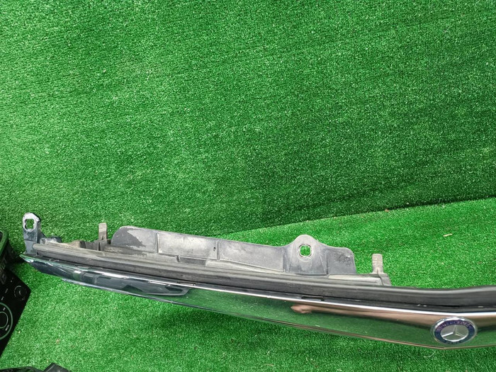 Решетка радиатора Mercedes S W222 (2013-2017)