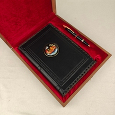 Ежедневник А5 "Русская тройка" (обложка из натуральной кожи) с росписью Палех и ручкой в футляре