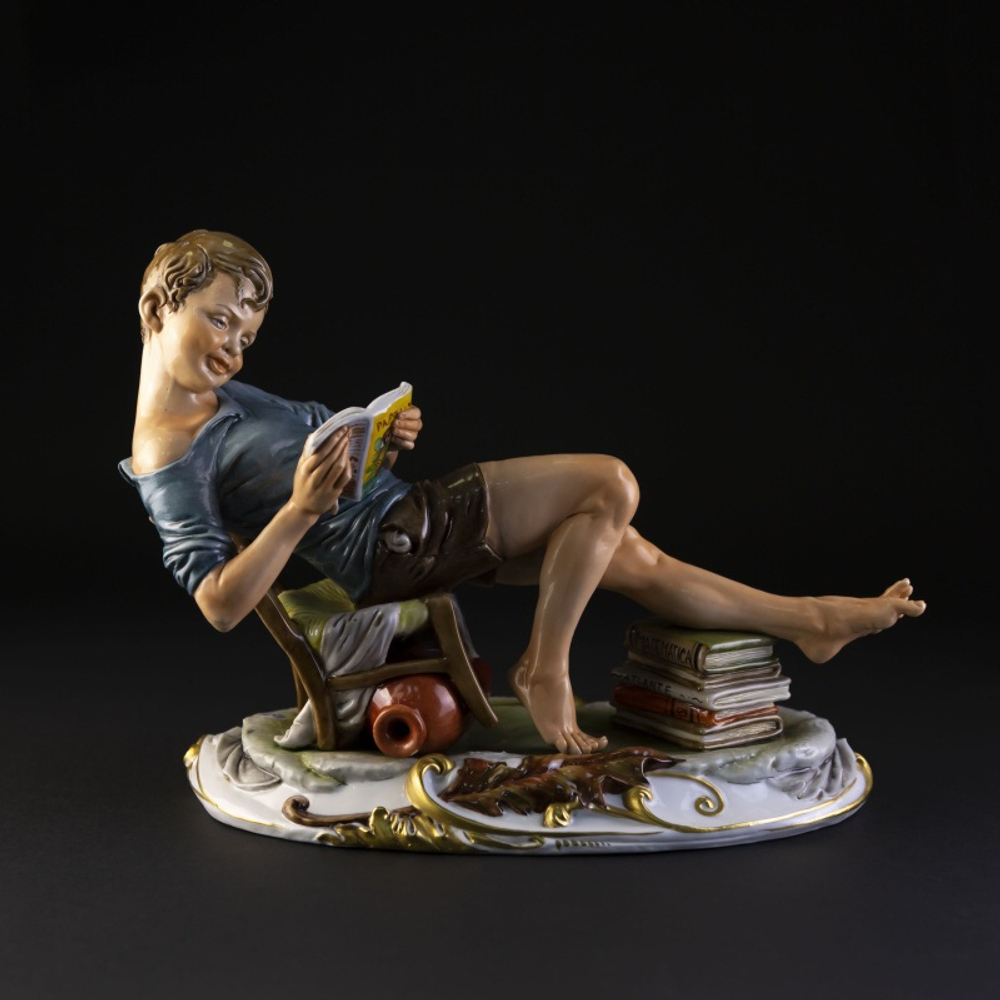 Фарфоровая мануфактура «Увлекательная книга»