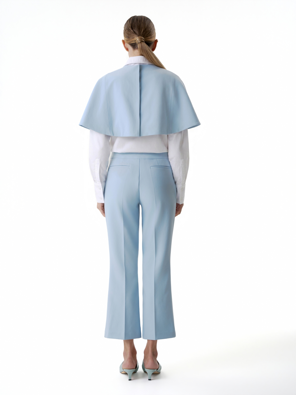 Накидка костюмная голубая