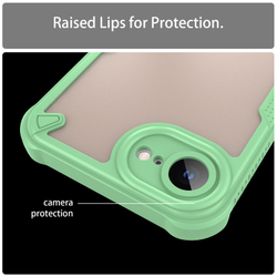 Чехол противоударный для iPhone 16e, боковые рамки зеленые, задняя крышка прозрачная тонированная
