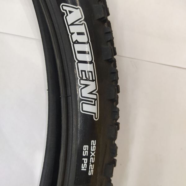 Велосипедная покрышка Maxxis Ardent 29