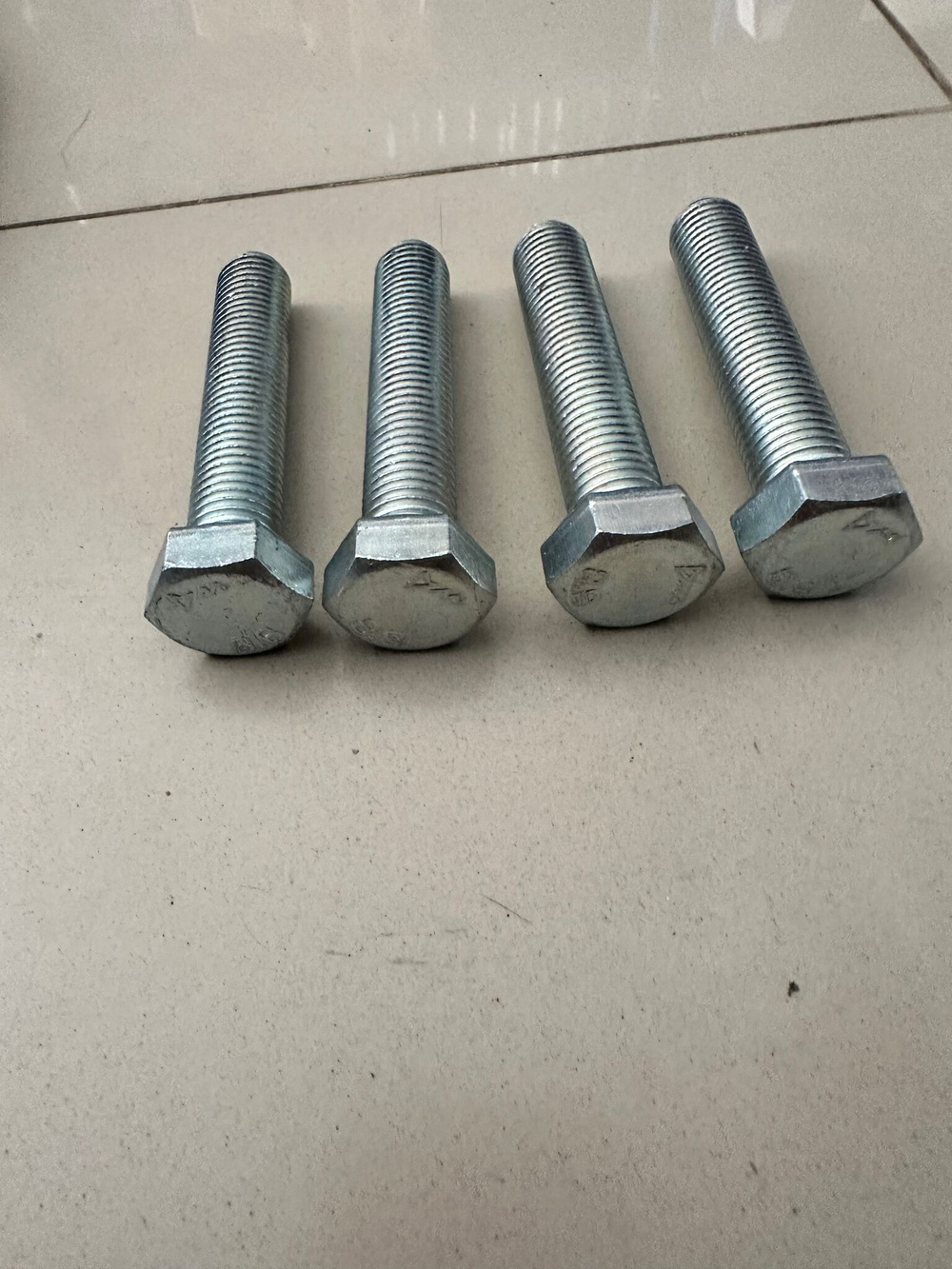 Высокопрочный болт М16*80 класса прочности 8*8, 1шт.