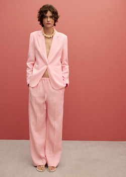 Костюмный блейзер изо льна