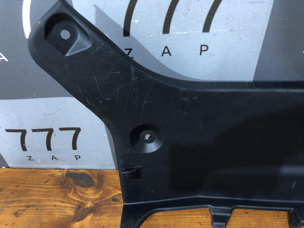 Обшивка багажника Toyota Camry (XV50) 11-18 Б/У Оригинал 5838733111