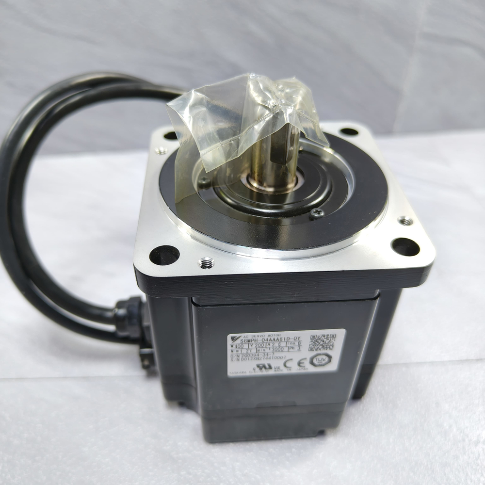Yaskawa SGMPH-04AAA61D-0Y - Мотор