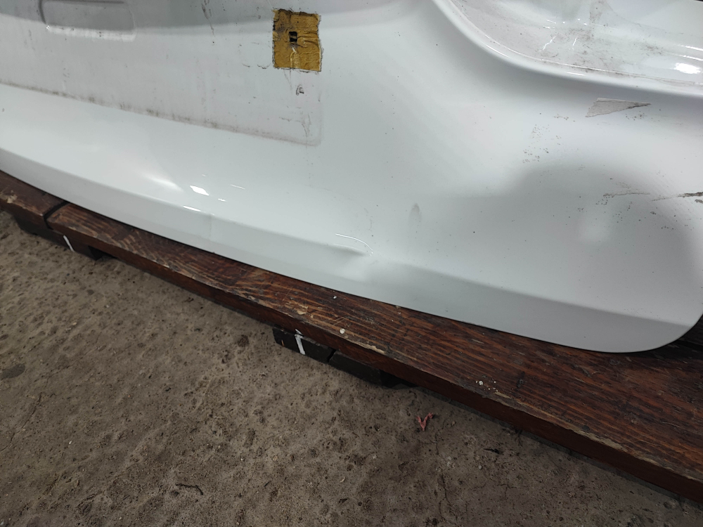 Крышка багажника LADA Vesta 22-нв Б/У Оригинал 8450013789