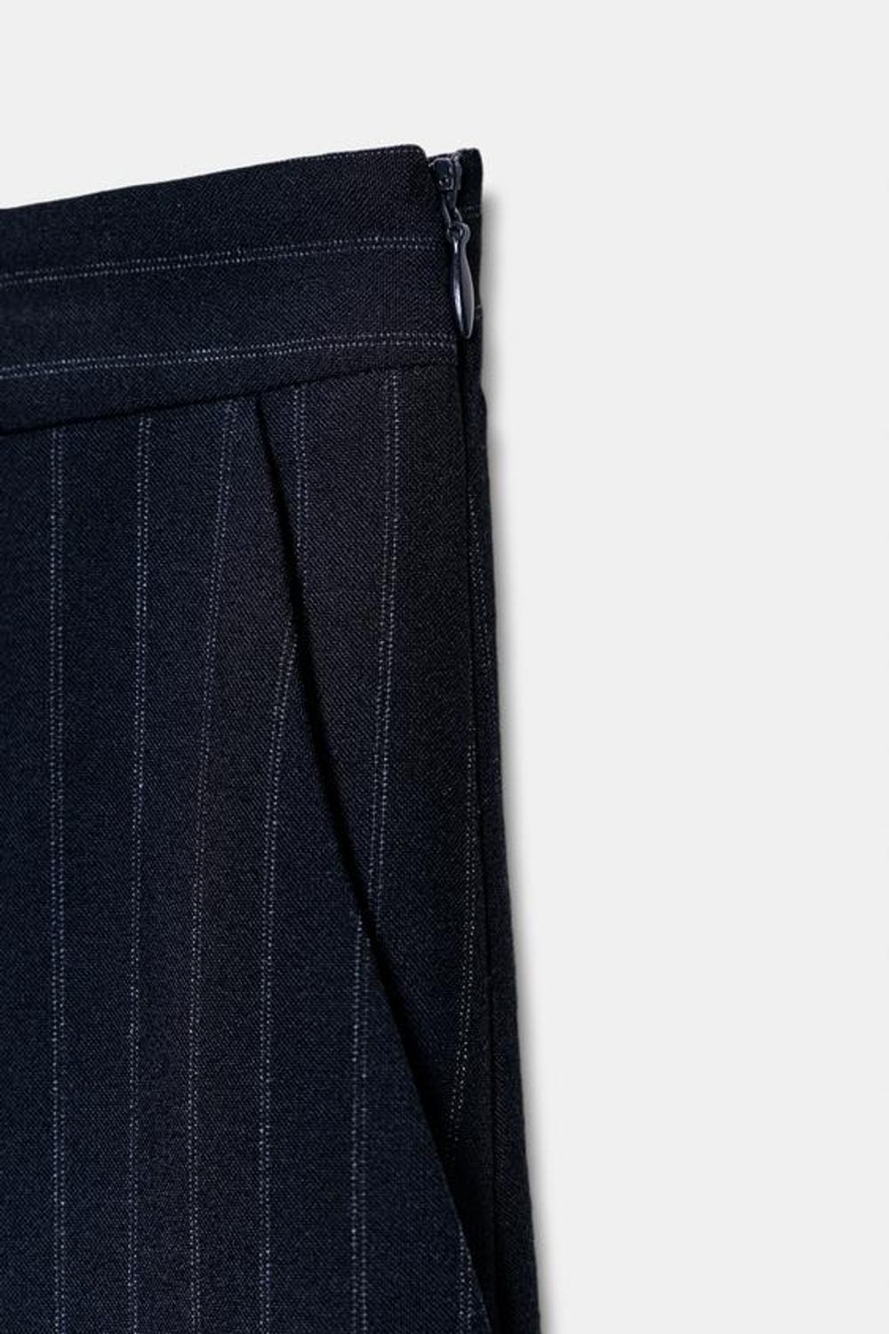 ZARA БРЮКИ В ТОНКУЮ ПОЛОСКУ, МОРСКОЙ СИНИЙ