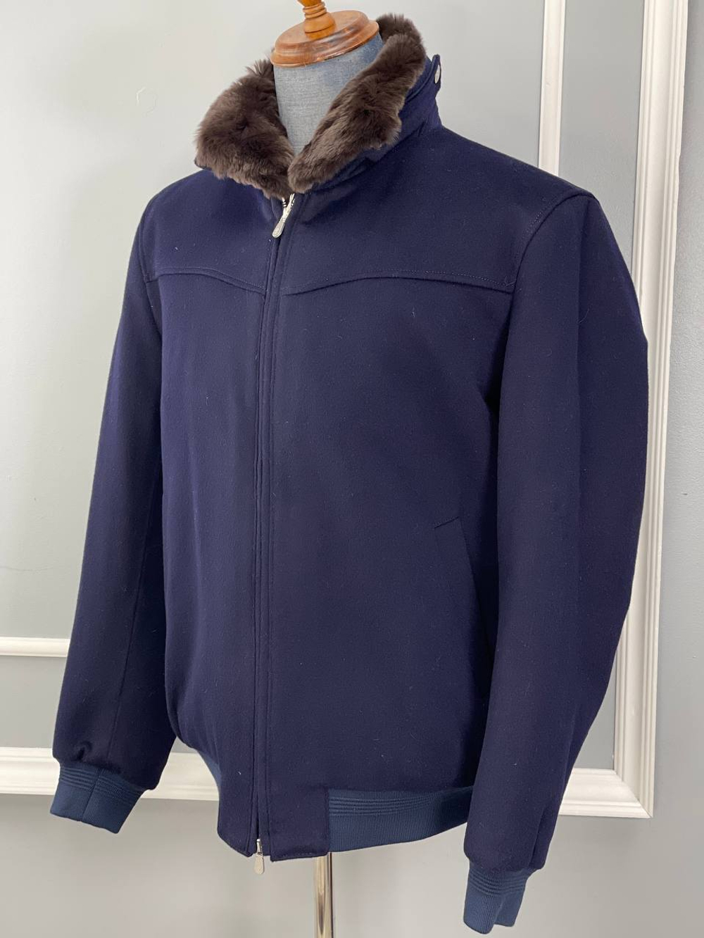 Кашемировая куртка Brunello Cucinelli внутри с мехом