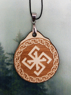 Кулон из дерева Сварга
