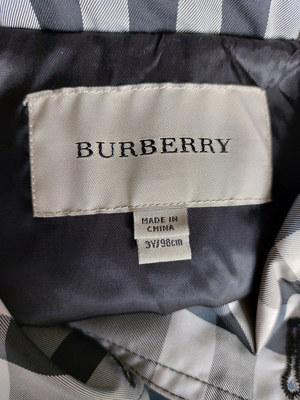 Плащ Burberry