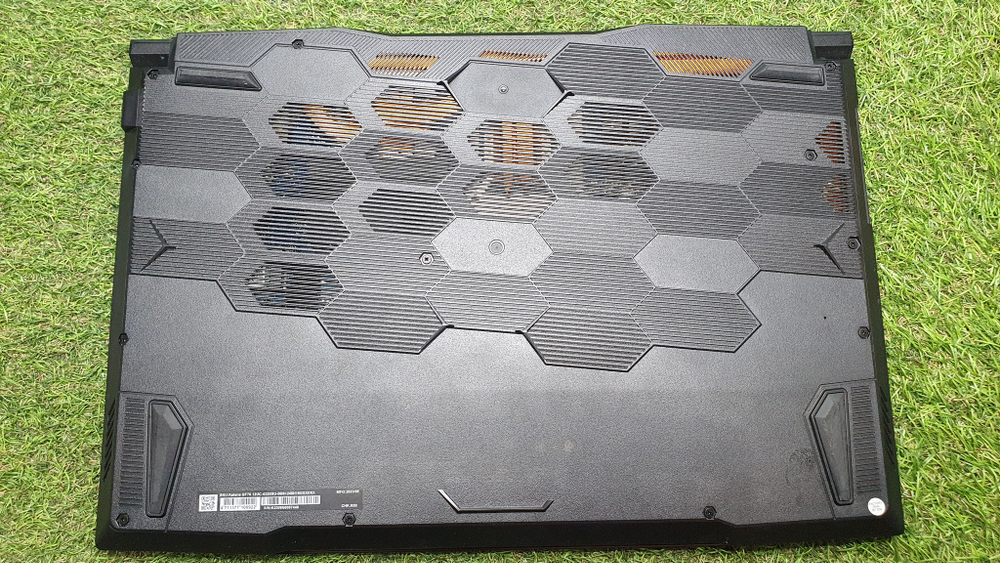 Игровой MSI i5-12/16Gb/RTX 3050 4Gb/144Hz/Katana GF76 12UC-422XRU/Windows 10