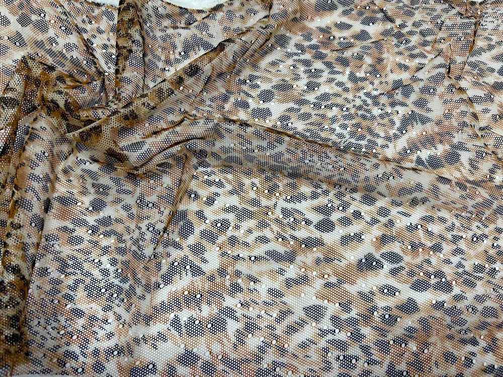 Сетка эластичная леопард с дурочками. 3 м. 700 руб./ м. Арт. TIU2007