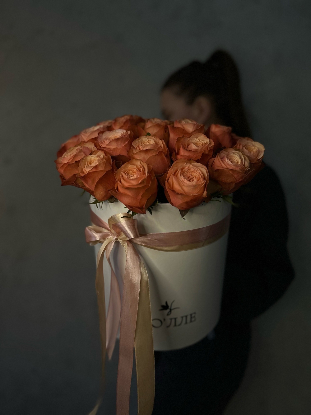 Бокс из 25 эквадорских роз.