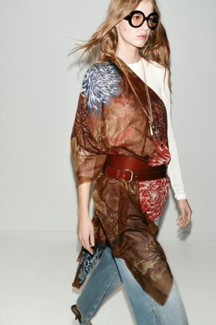 ZARA ШАРФ С ПРИНТОМ «ПИОНЫ», СВЕТЛО-КОРИЧНЕВЫЙ