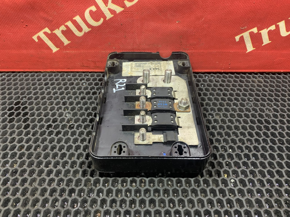 Блок силовых предохранителей