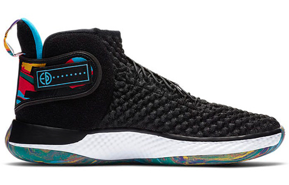 Кроссовки Nike Unvrs Unvrs