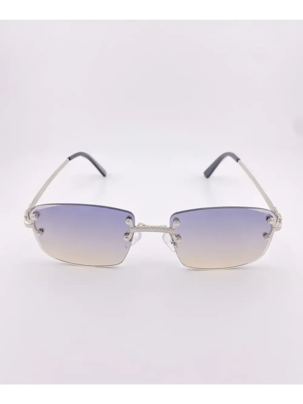 Очки солнцезащитные