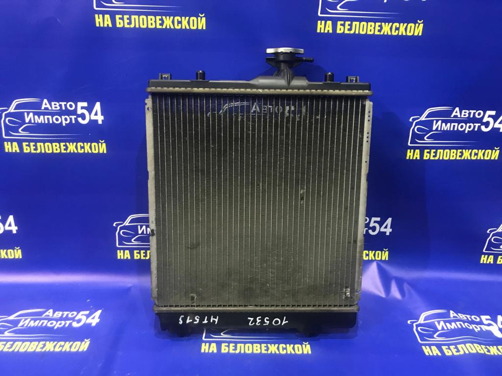 Радиатор двигателя SUZUKI SWIFT 2000-2004