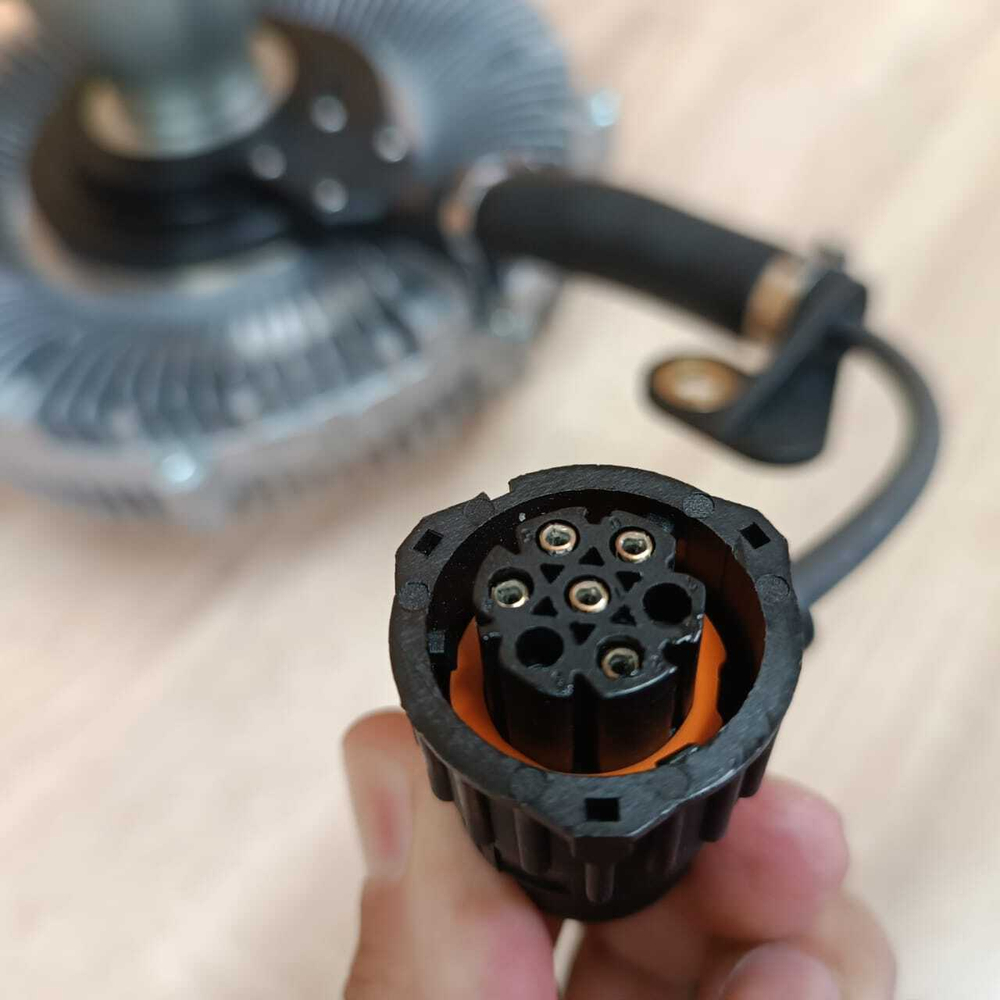 Вискомуфта вентилятора Mercedes Actros с электронным управлением A5412001222