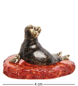 Народные промыслы AM- 582 Фигурка «Тюлень» (латунь, янтарь)