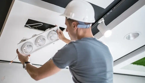 Монтаж светильника