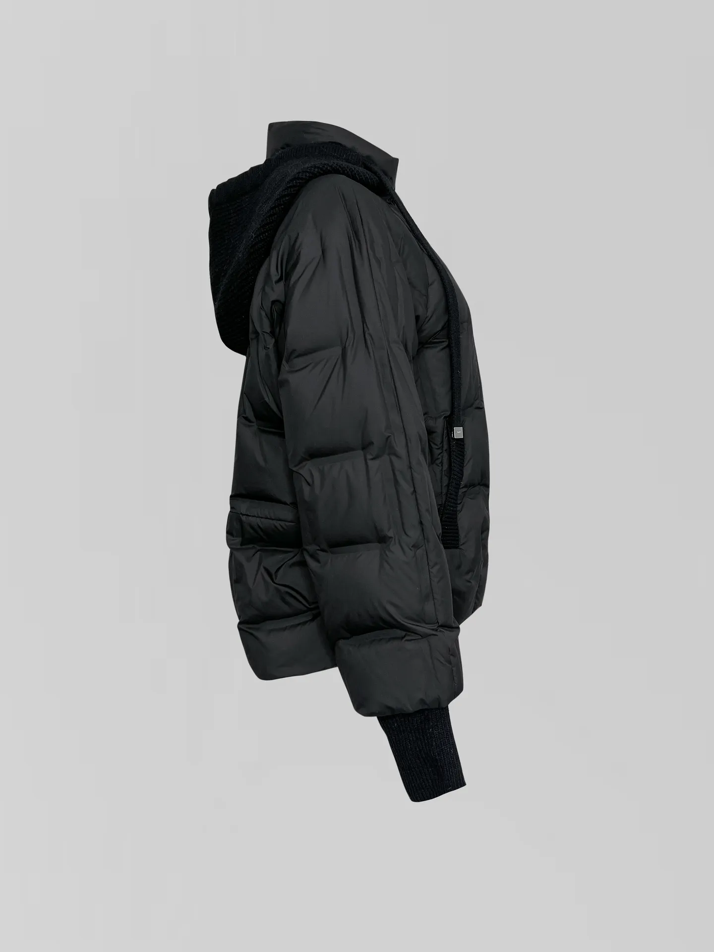 Куртка 6567 с трикотажным капюшоном и трикотажными вставками на карманах