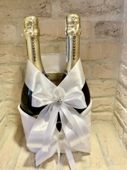 Украшение на шампанское